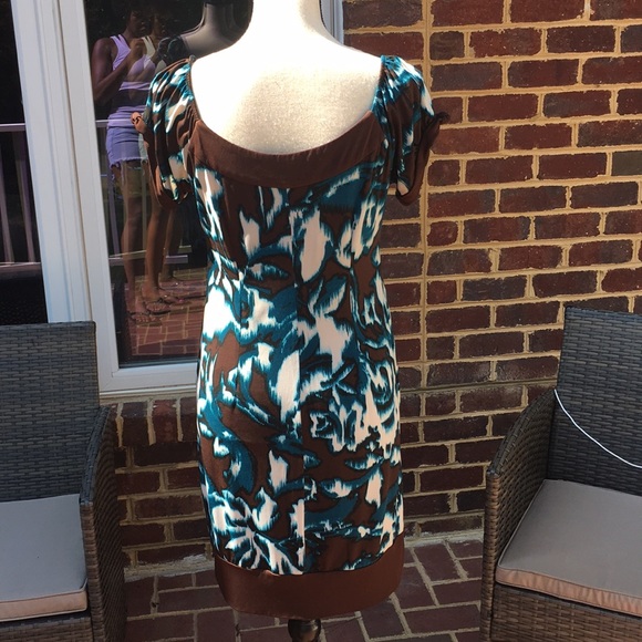 Women’s dress - Size 6 - Picture 2 of 5